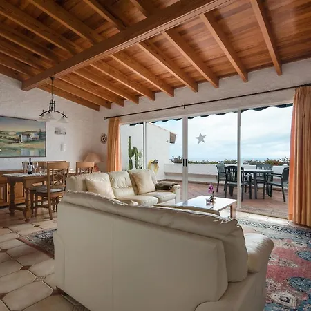 Casa Rodolfo Apartment *