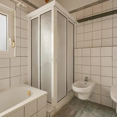 Casa Rodolfo Apartment *